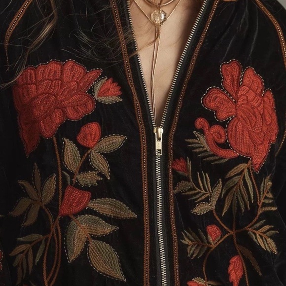 Anthropologie Floral Bomber Jacket Zipper Black Red - Picture 3 of 6
